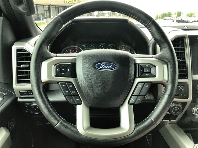 2020 Ford F-150 Lariat photo 4