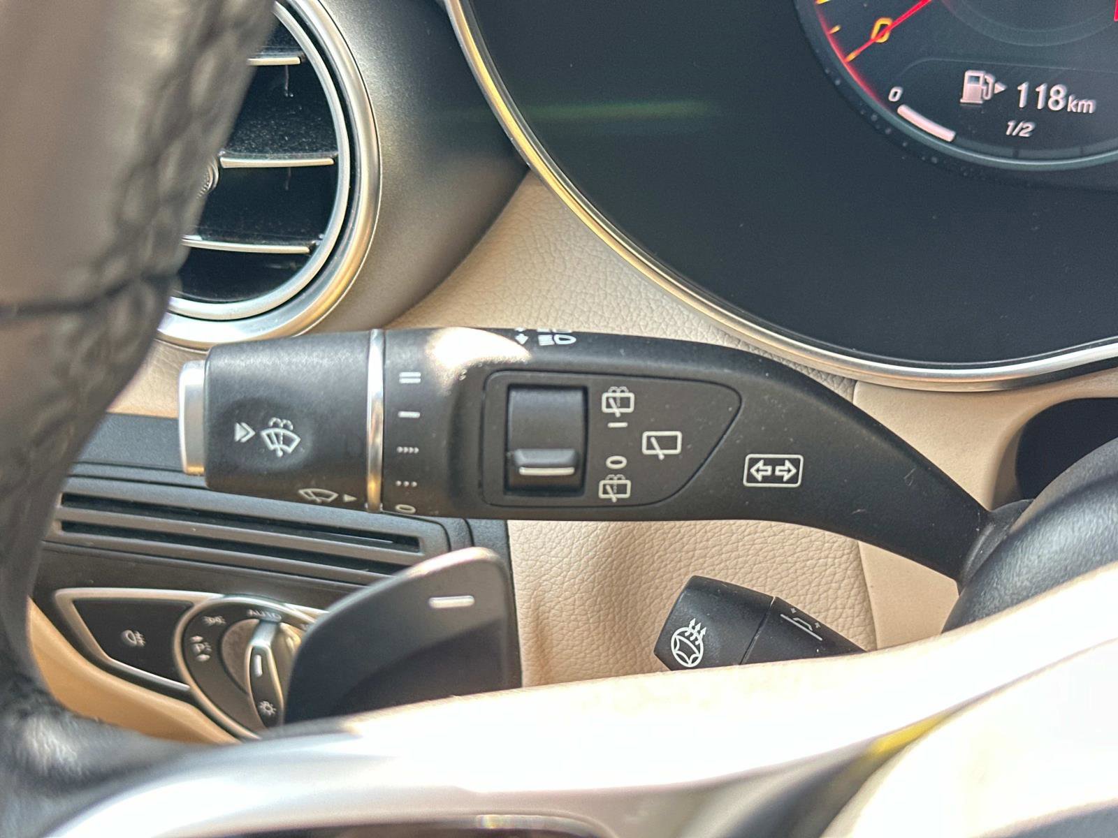 2022 Mercedes Benz GLC 300 4MATIC photo 19