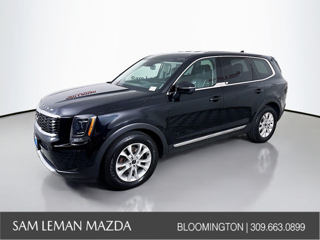 2022 Kia Telluride LX photo 3
