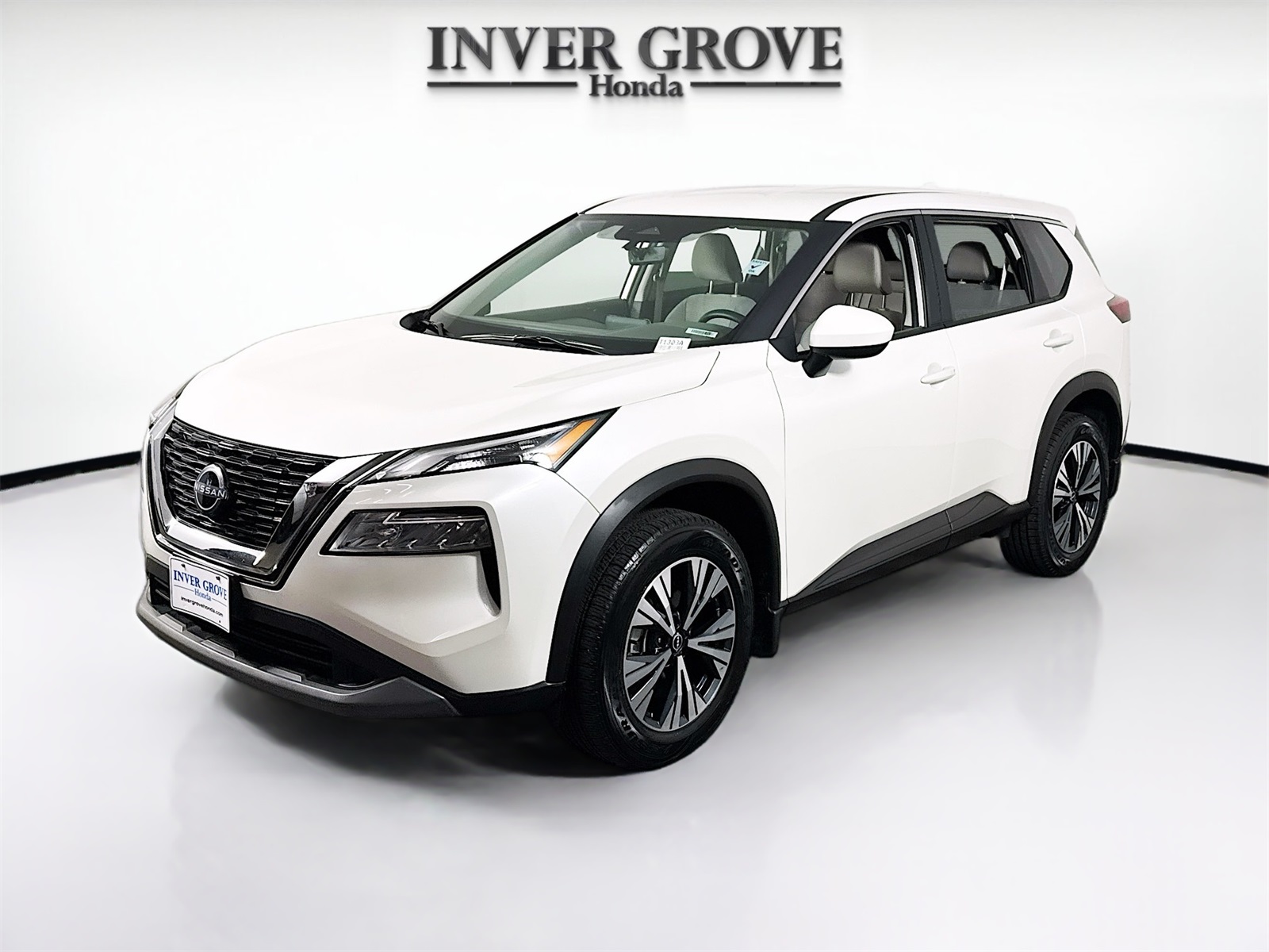 2023 Nissan Rogue SV's photo