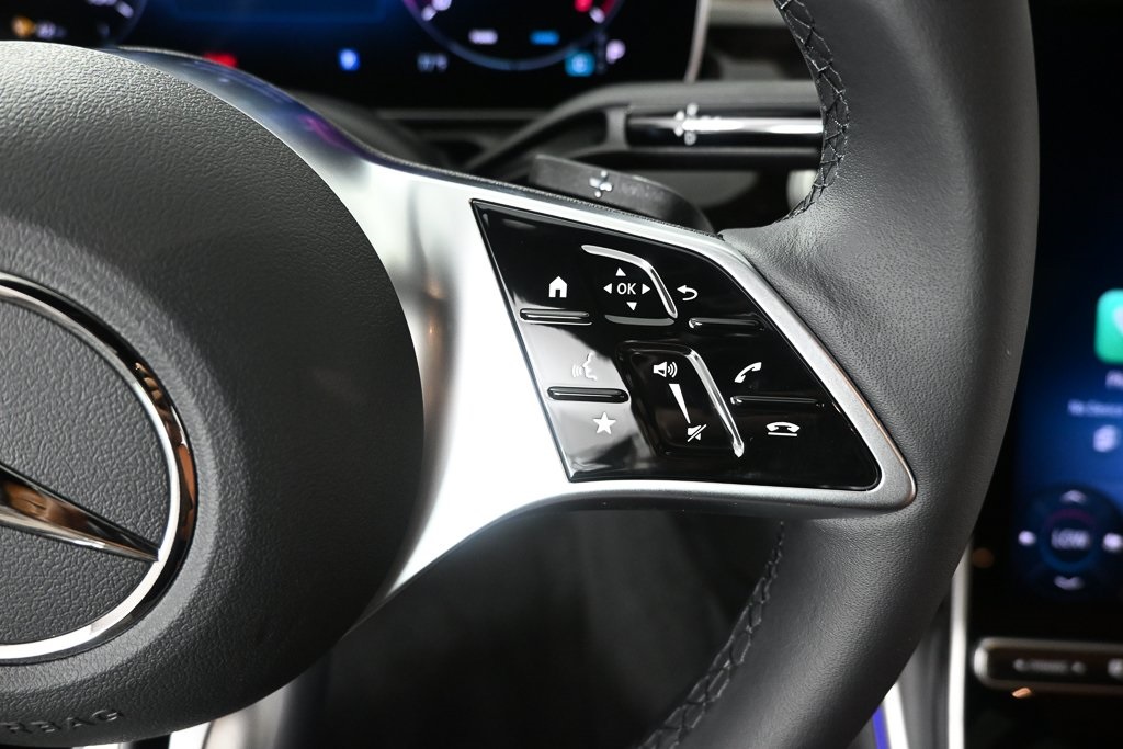 2025 Mercedes Benz C 300 photo 10