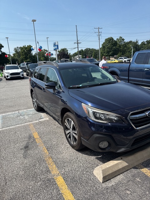 Used 2018 Subaru Outback Limited with VIN 4S4BSANC7J3203409 for sale in Valparaiso, IN