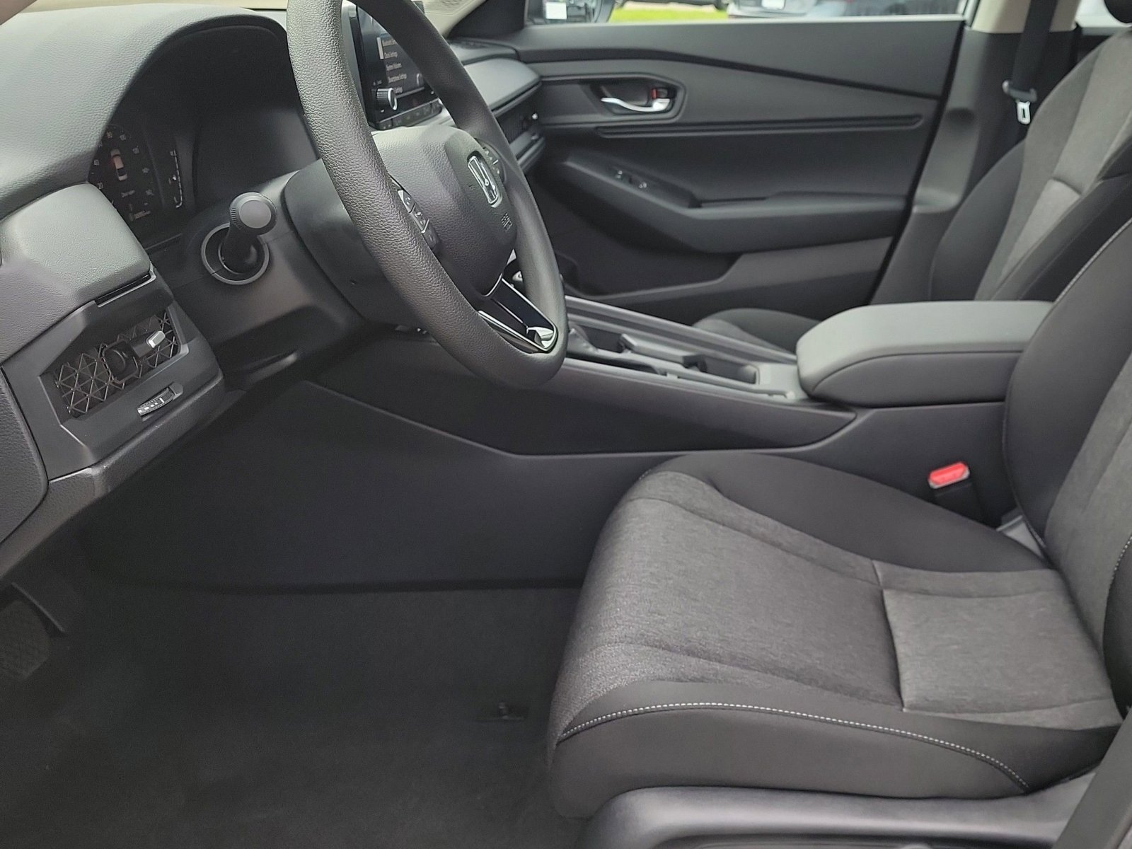 2025 Honda Accord SE photo 3