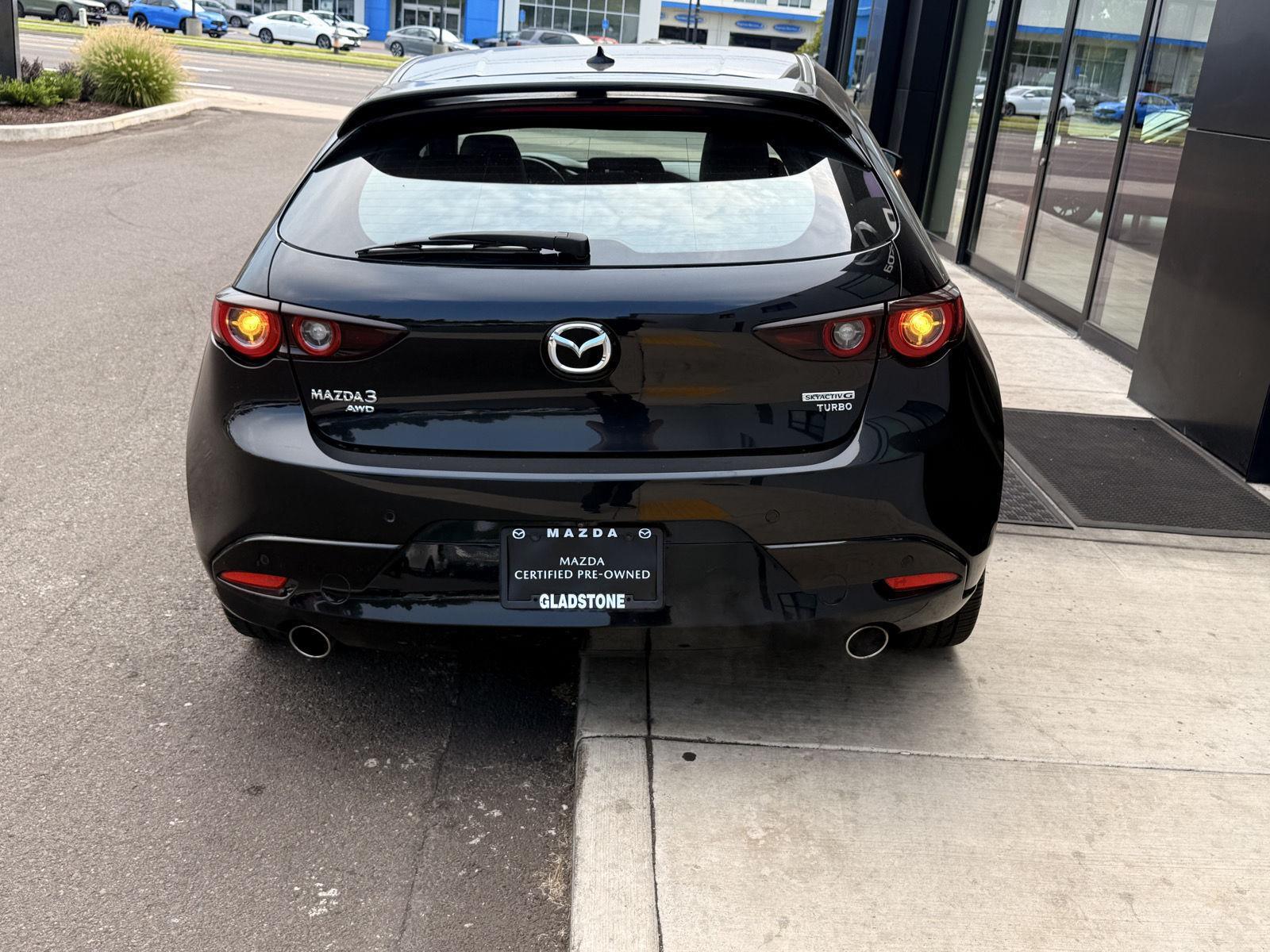 2022 Mazda Mazda3 Hatchback 2.5 Turbo Premium Plus photo 5