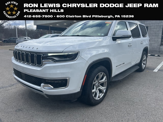 2022 Jeep Wagoneer Series II's photo