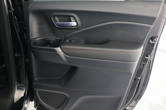 2023 Honda Ridgeline Black Edition photo 24