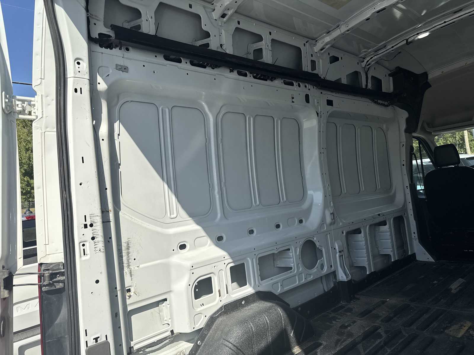 2020 Ford Transit photo 10
