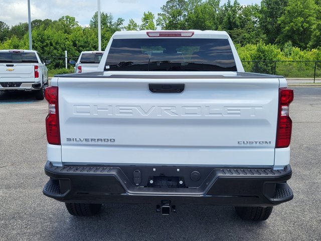 2025 Chevrolet Silverado 1500 Custom Trail Boss photo 3