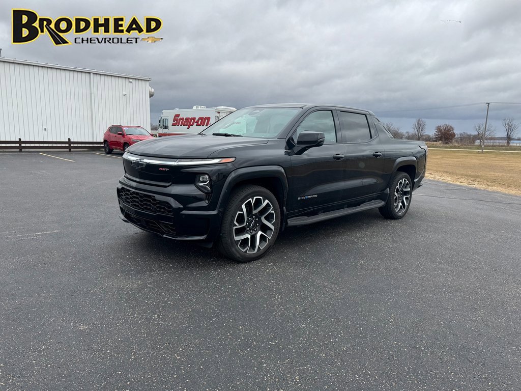 2024 Chevrolet Silverado EV RST's photo