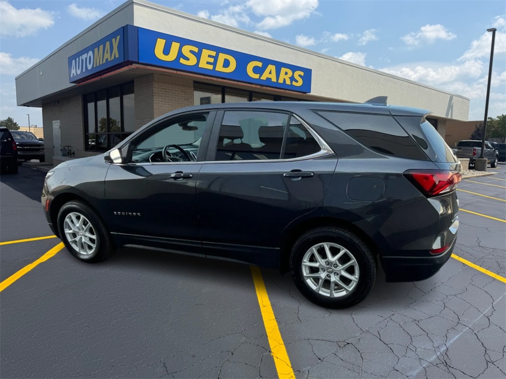 2023 Chevrolet Equinox LT photo 4