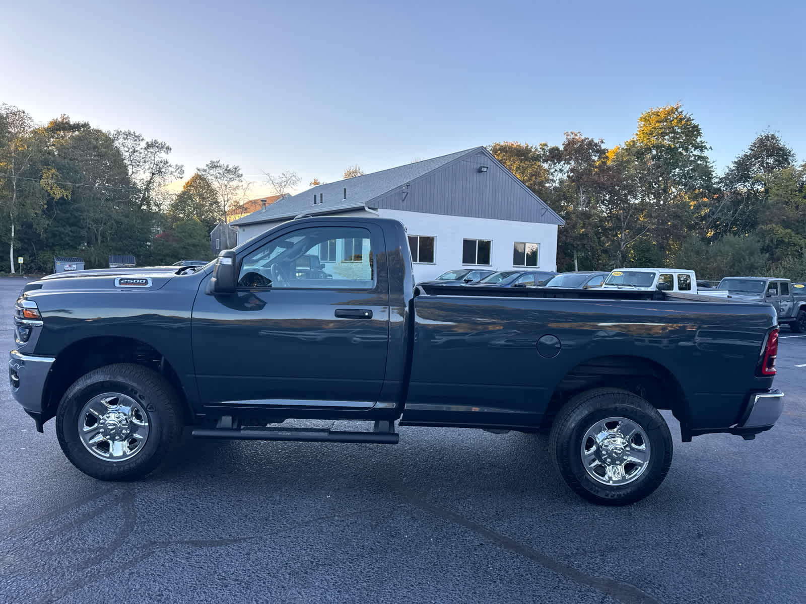2026 Ram 2500 Tradesman photo 4