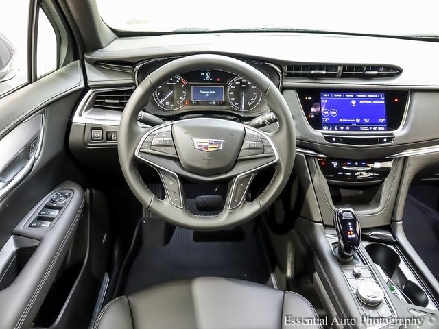 2025 Cadillac XT5 Luxury photo 10