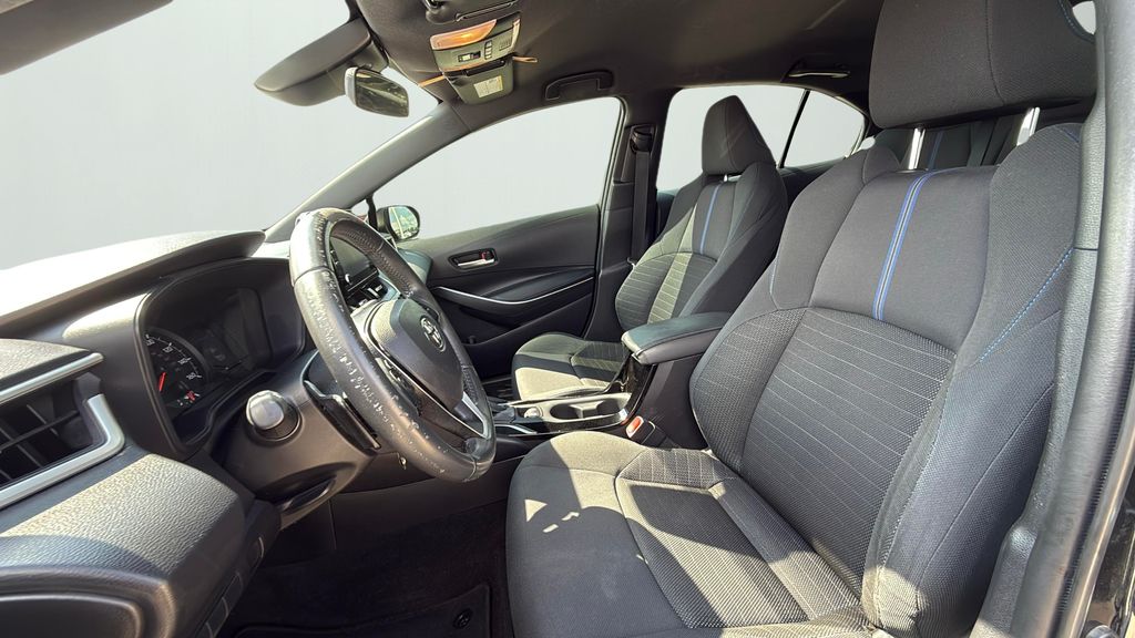 2020 Toyota Corolla SE photo 9