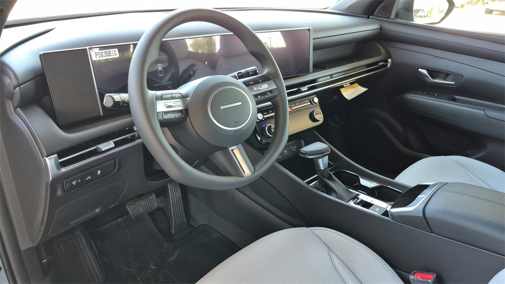 2026 Hyundai Santa Cruz SEL photo 9