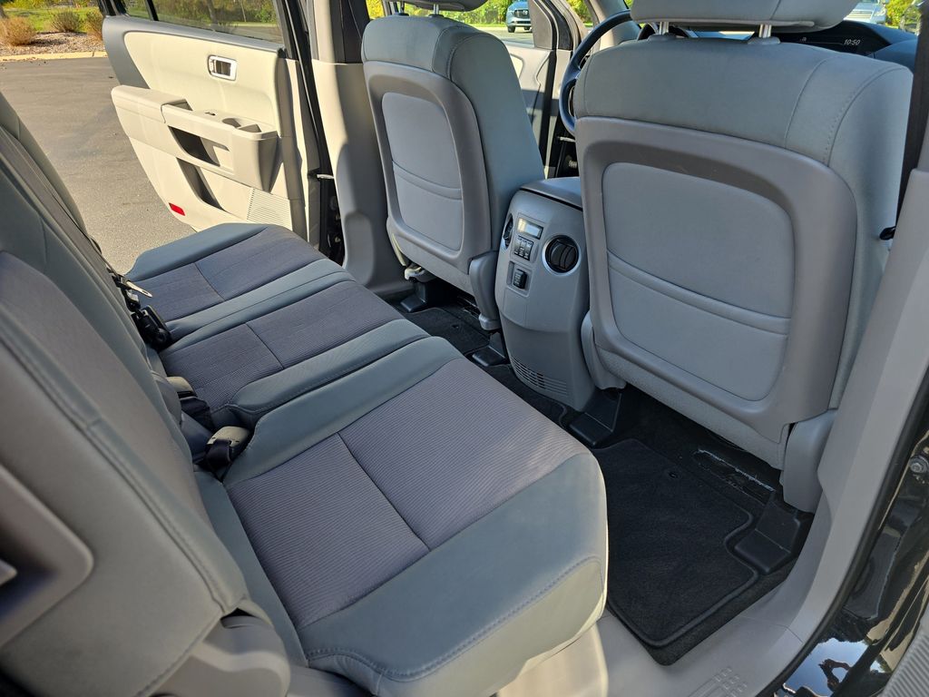 2015 Honda Pilot EX photo 10