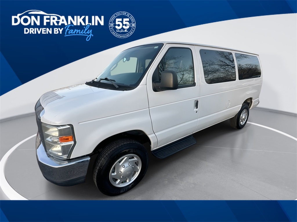 2013 Ford E-Series Econoline Wagon XLT