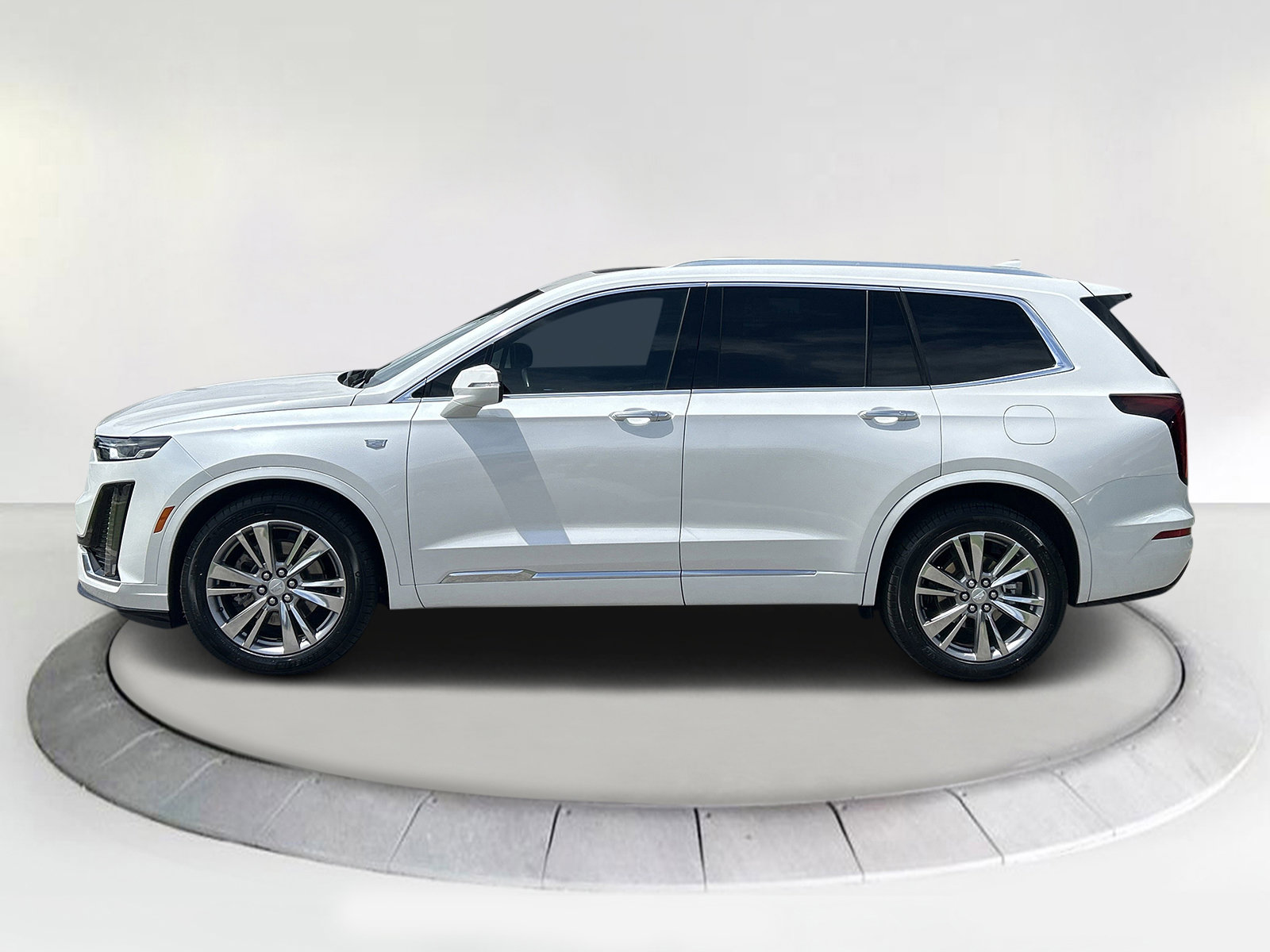 2023 Cadillac XT6 Premium Luxury photo 2