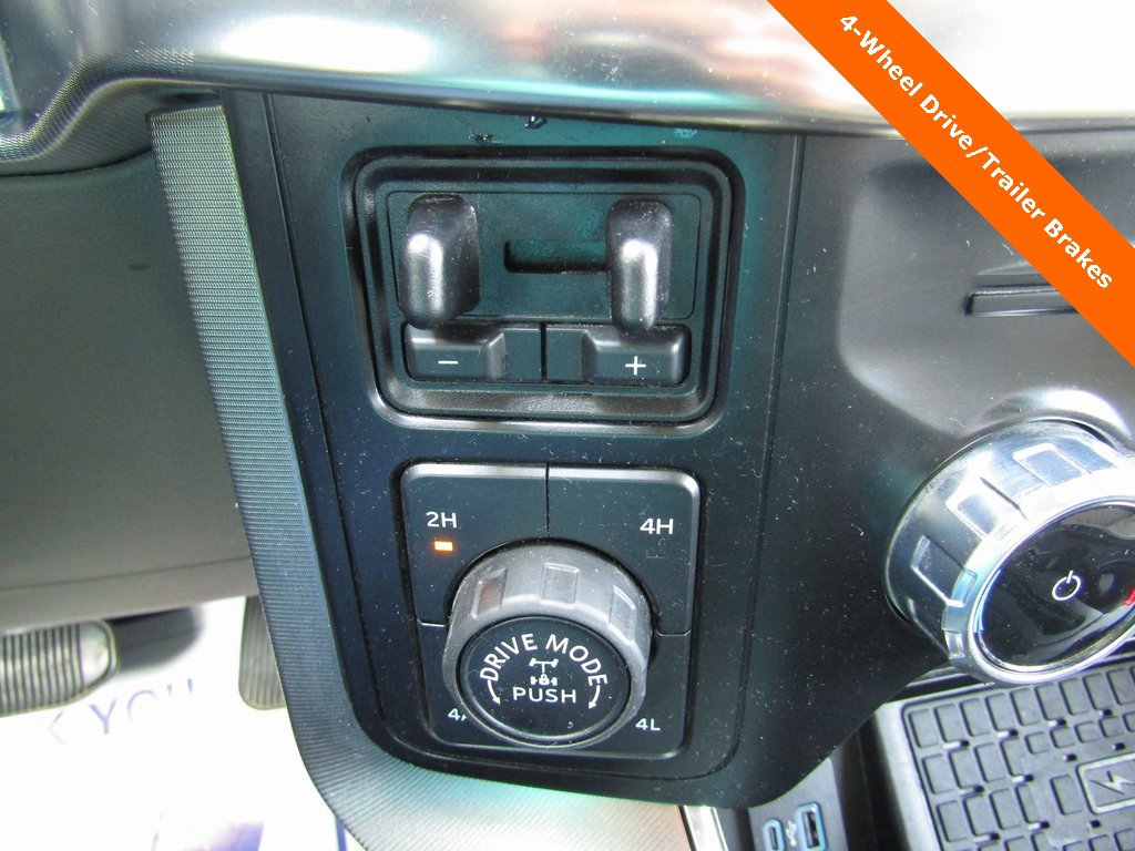 2024 Ford F-150 Platinum photo 16
