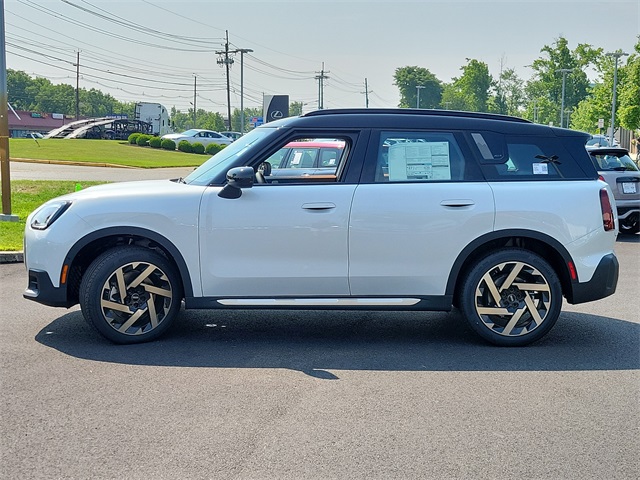 2025 Mini Cooper Base photo 2