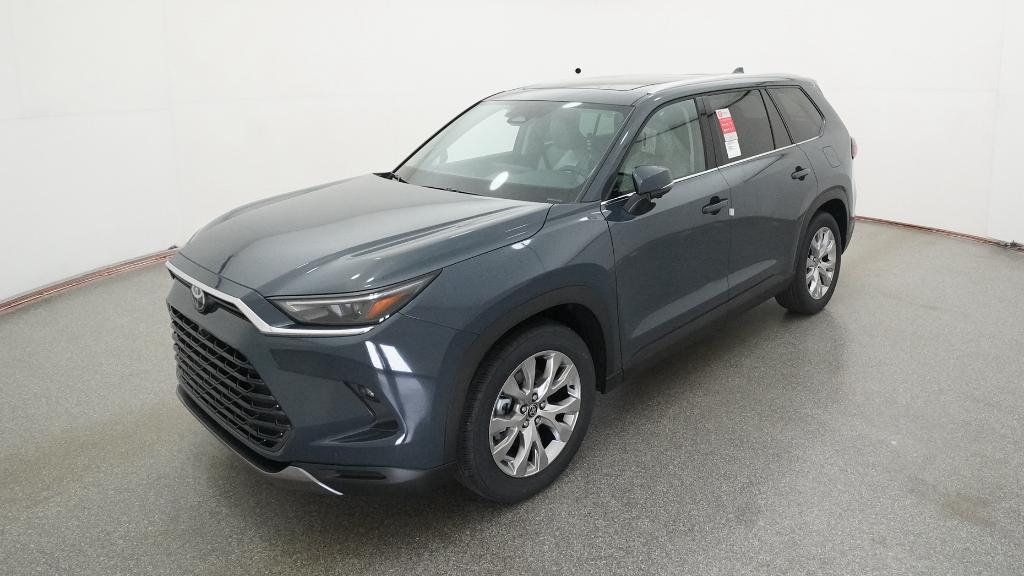2026 Toyota Grand Highlander Limited's photo