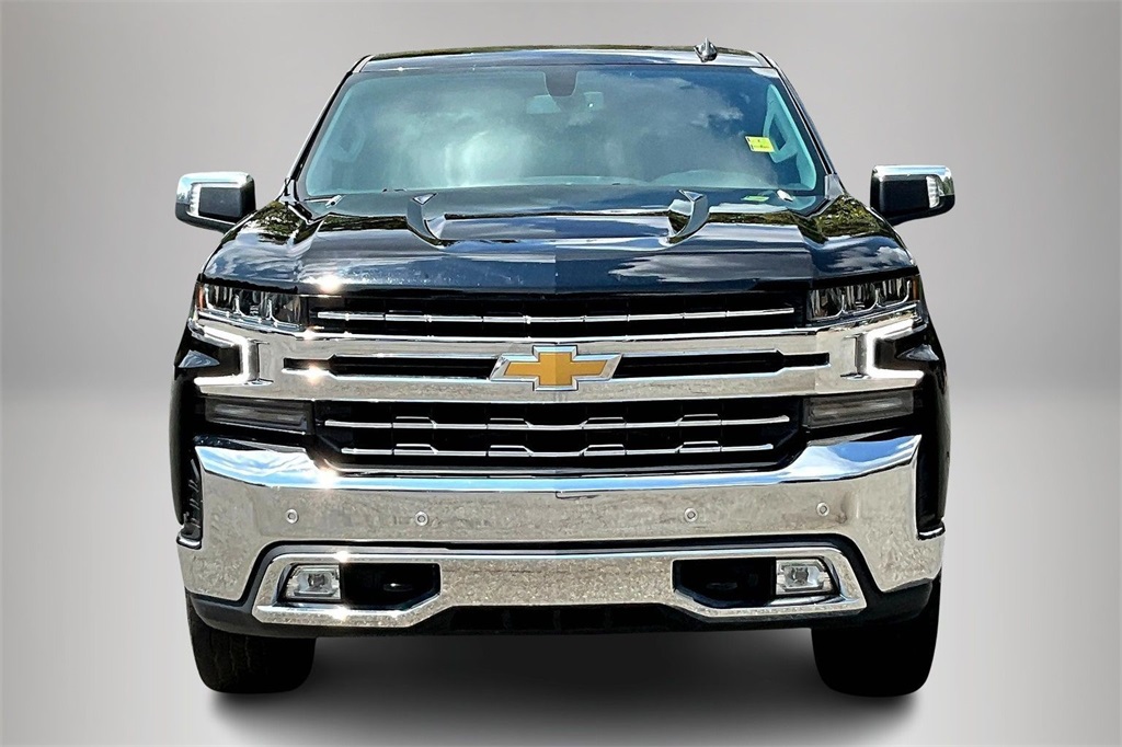 2021 Chevrolet Silverado 1500 LTZ photo 3