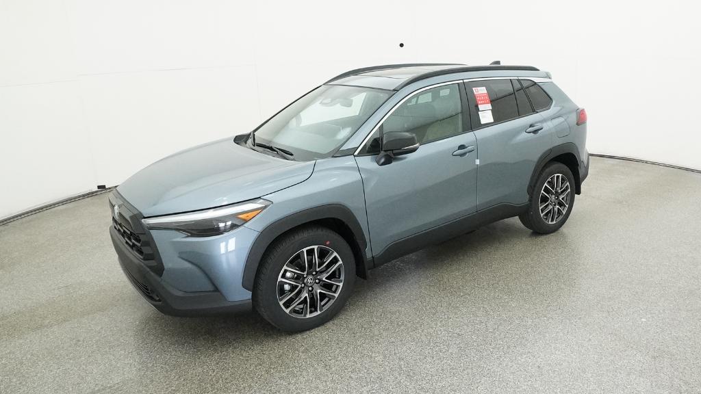 2026 Toyota Corolla Cross XLE's photo