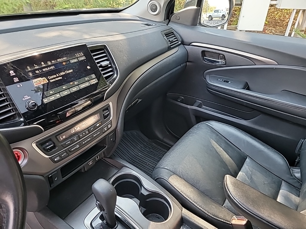 2020 Honda Pilot EX-L photo 7