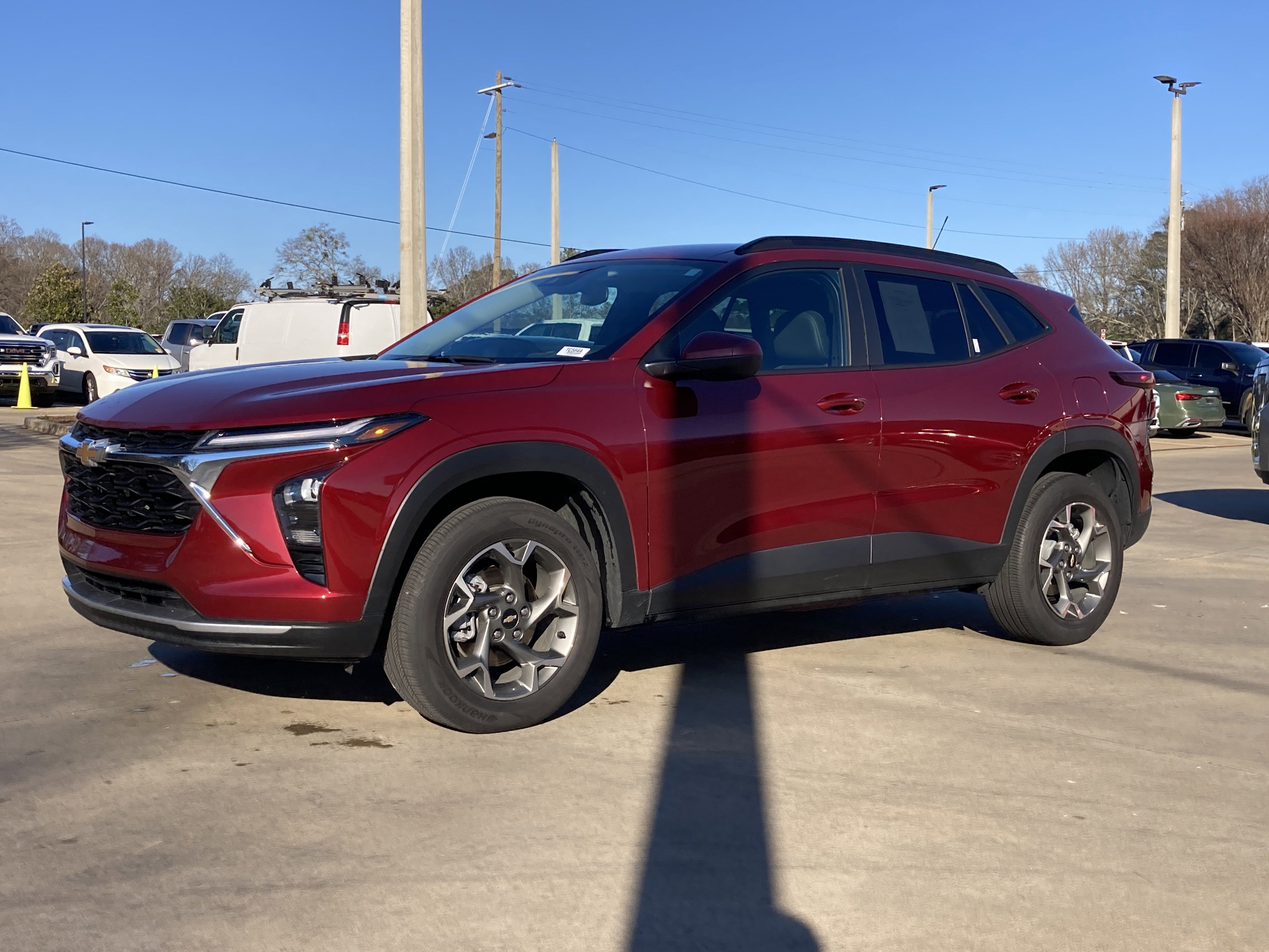 2025 Chevrolet Trax LT's photo