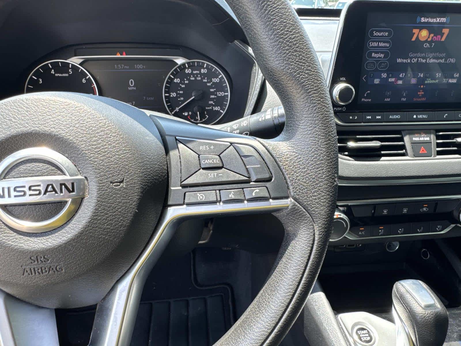 2021 Nissan Altima 2.5 SV photo 40
