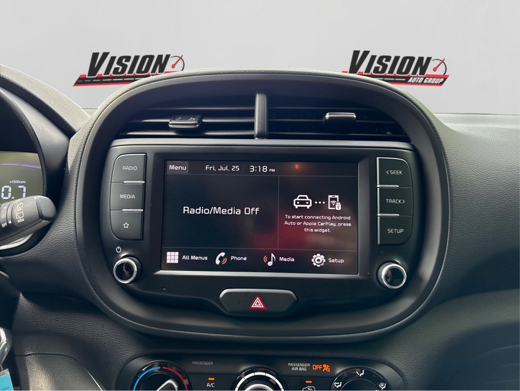 2023 Kia Soul LX photo 23