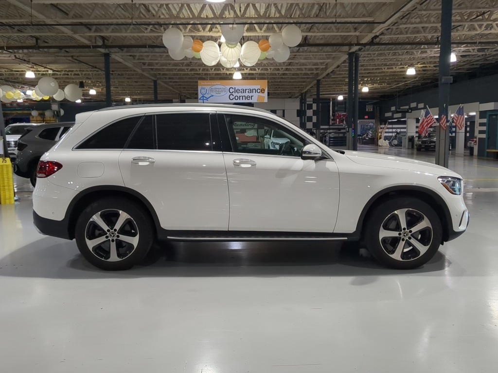 2021 Mercedes Benz GLC 300 4MATIC photo 4