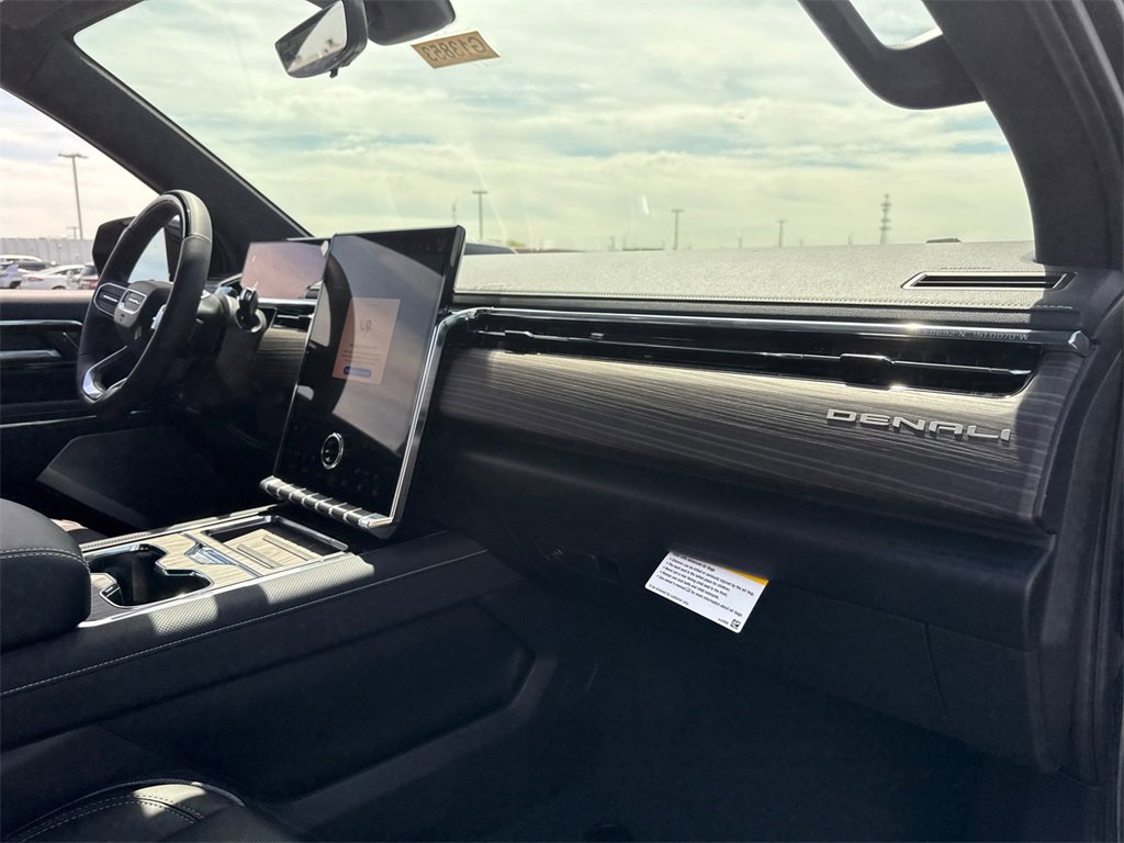 2025 Gmc Sierra EV Denali photo 40