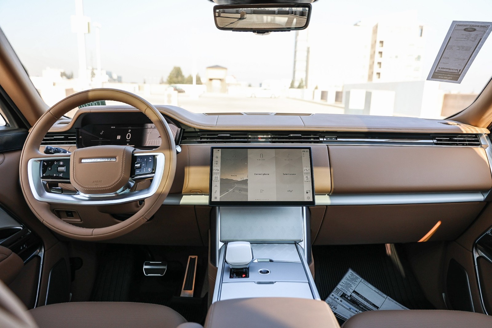 2025 Land Rover Range Rover SV photo 13