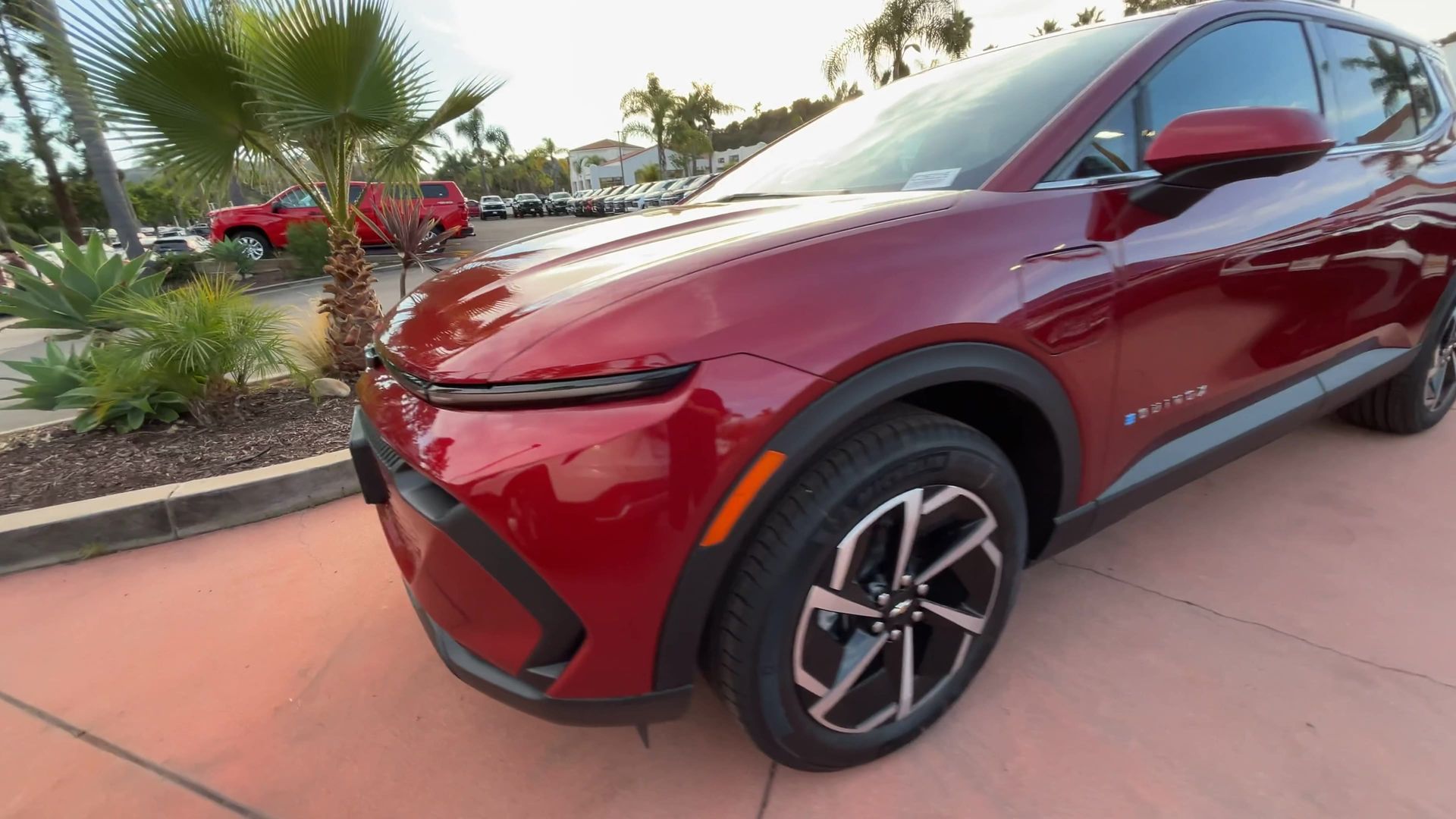 2026 Chevrolet Equinox EV 1LT photo 4