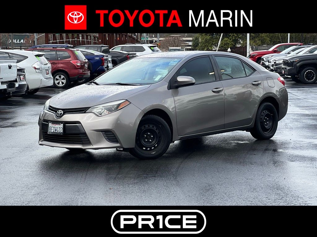 2016 Toyota Corolla LE's photo