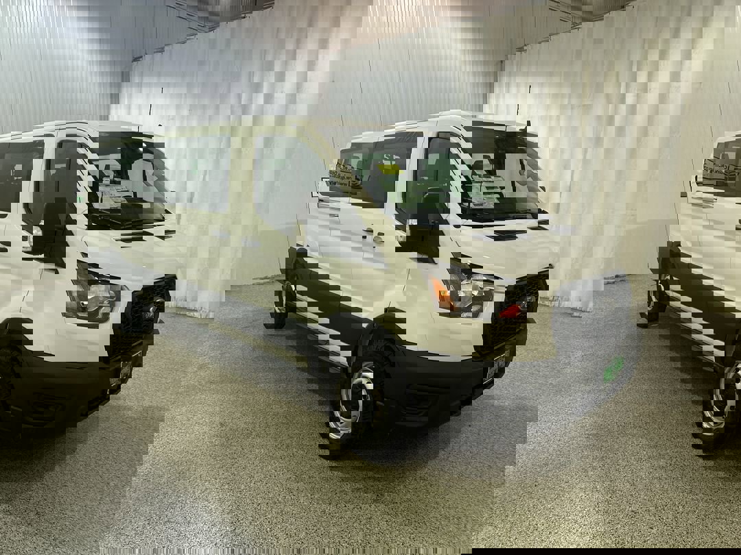 2025 Ford Transit Passenger Van XL's photo