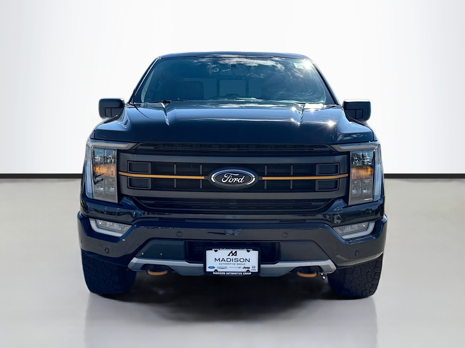 2022 Ford F-150 Tremor photo 2