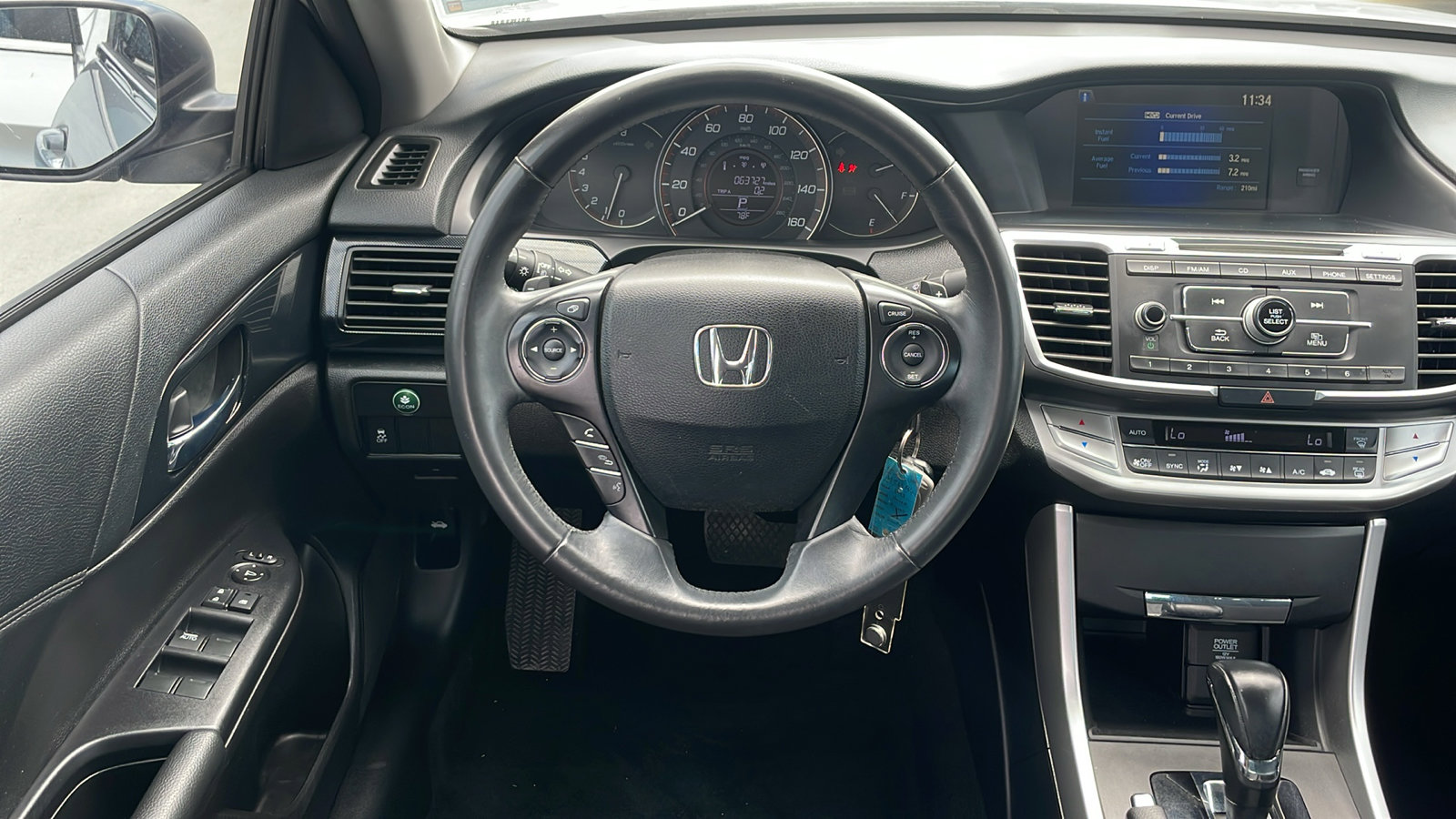 2015 Honda Accord Sport photo 11