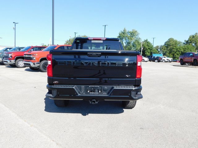 2026 Chevrolet Silverado 1500 RST photo 4