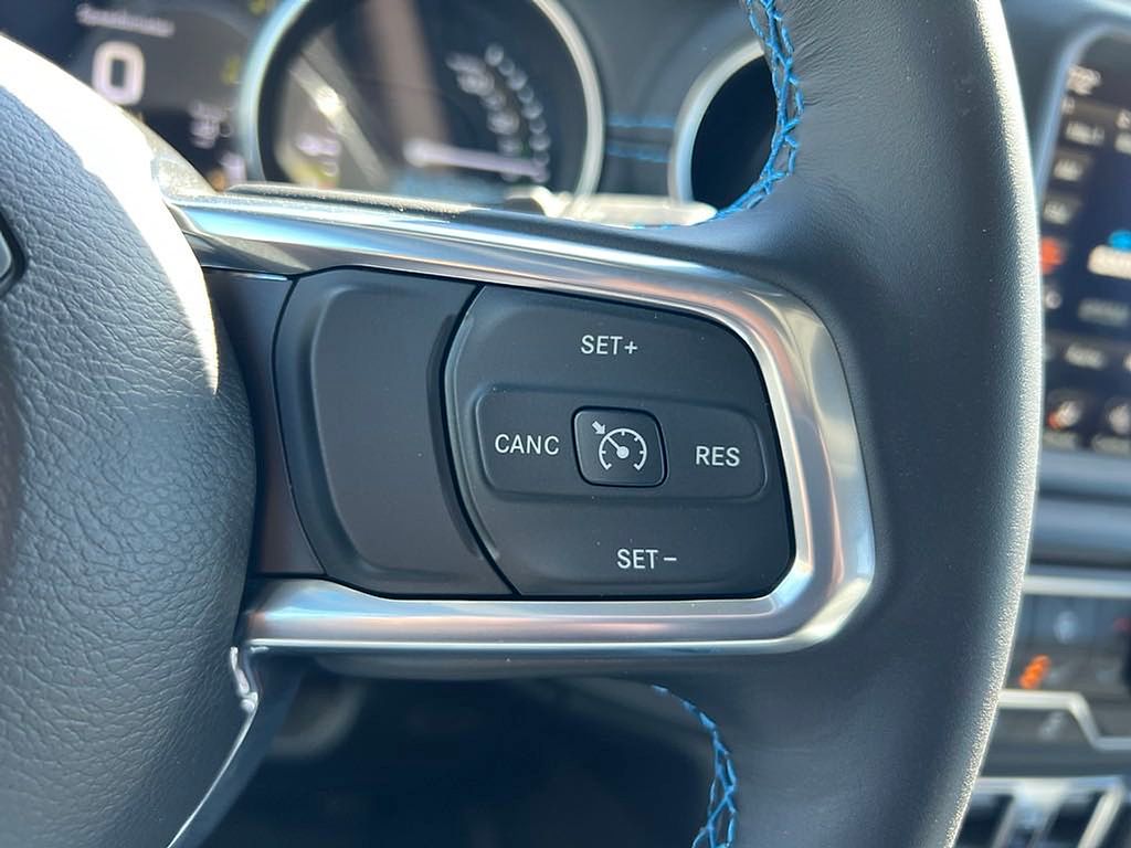 2023 Jeep Wrangler Rubicon 4xe photo 22