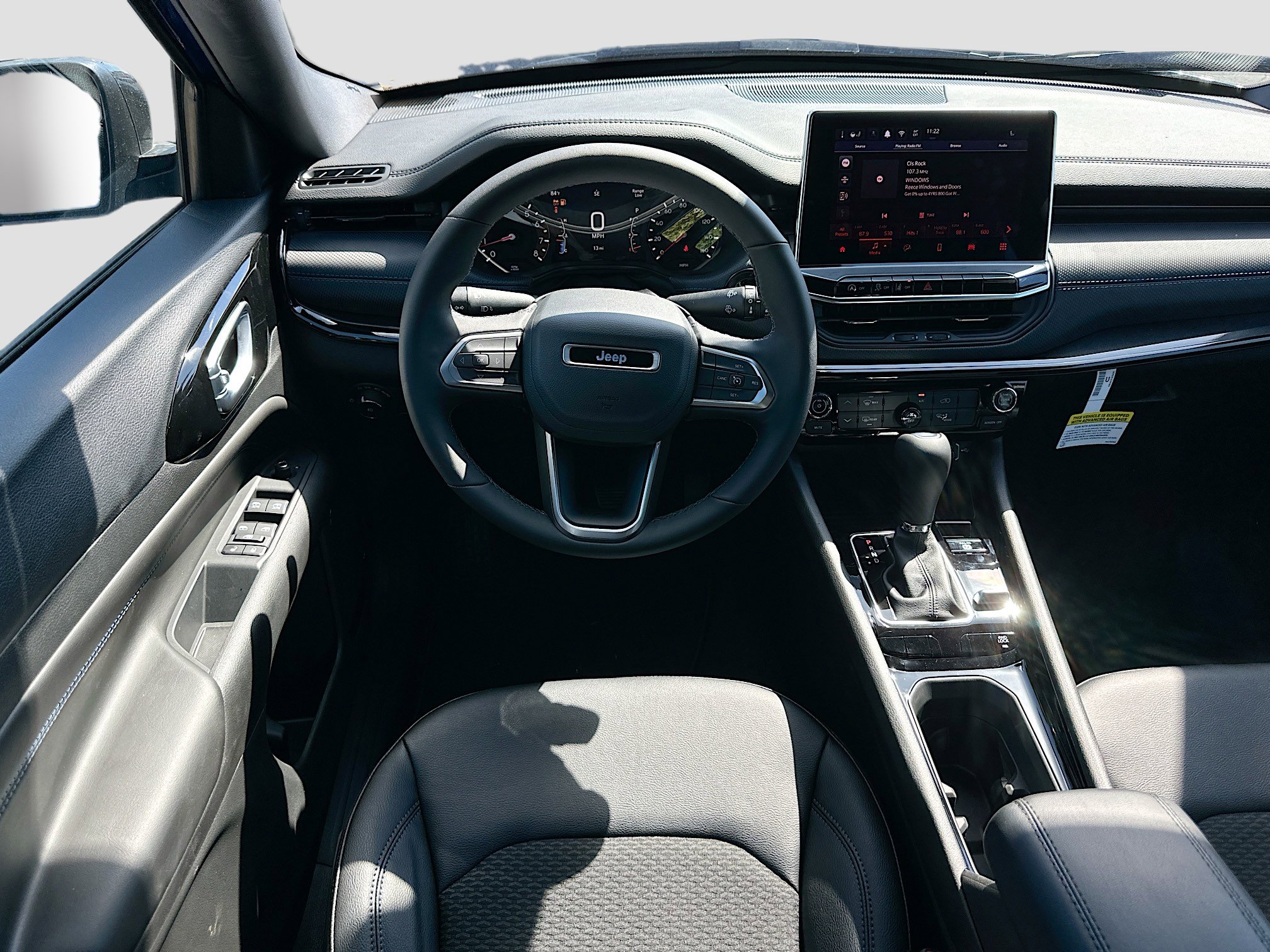 2026 Jeep Compass Latitude Altitude Special Edition photo 15