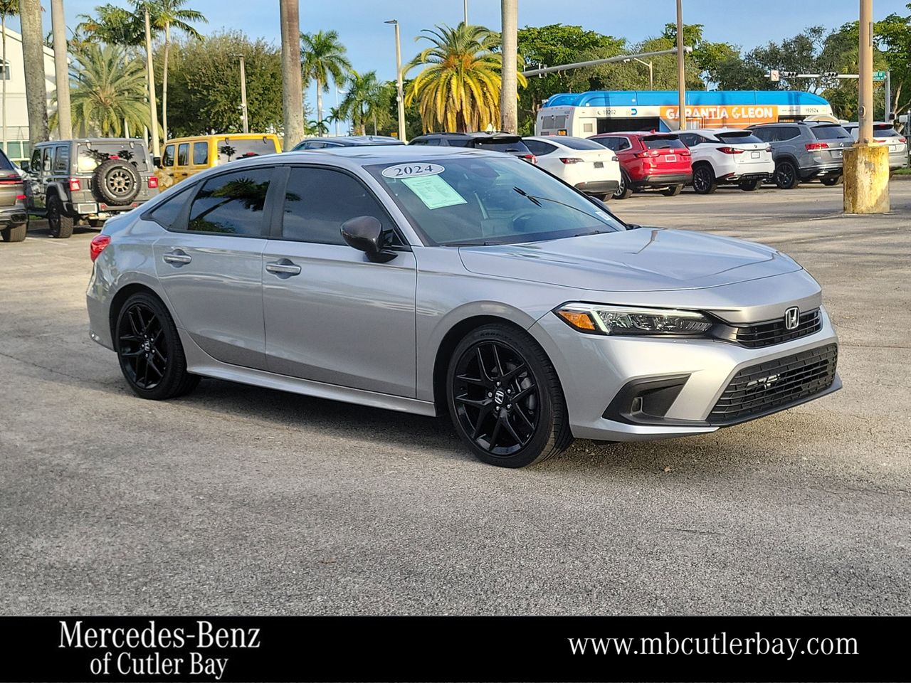 2024 Honda Civic Sport's photo