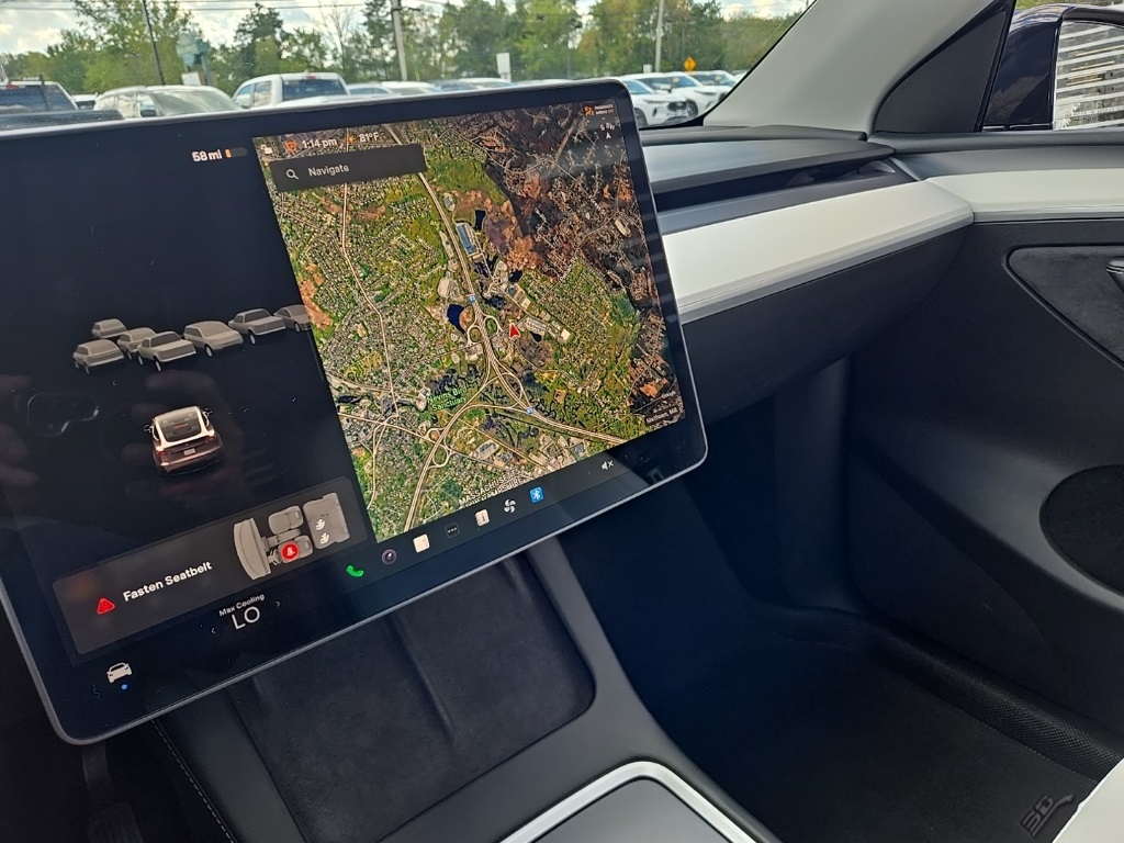 2023 Tesla Model Y Long Range photo 21