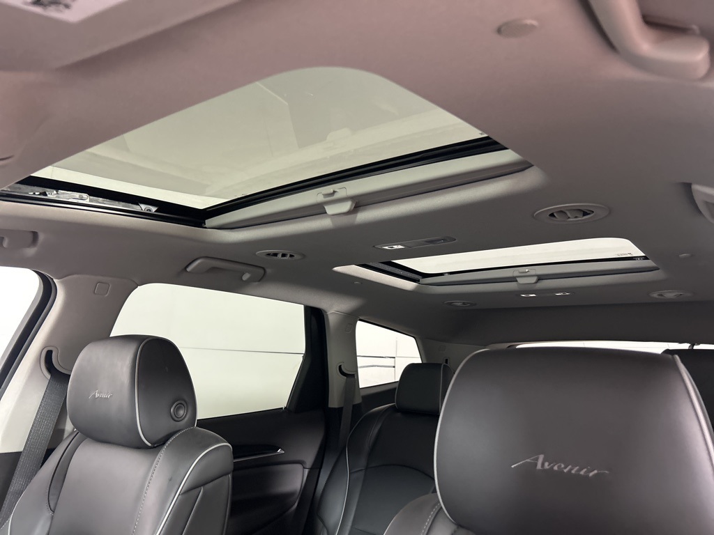 2021 Buick Enclave Avenir photo 32