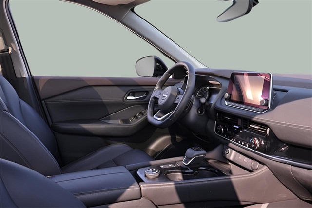 2022 Nissan Rogue SL photo 11