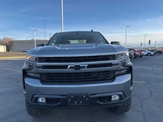 2019 Chevrolet Silverado 1500 RST photo 2