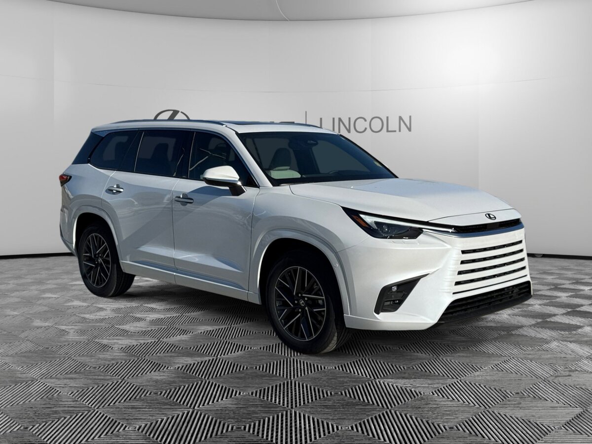 2026 Lexus TX Luxury's photo