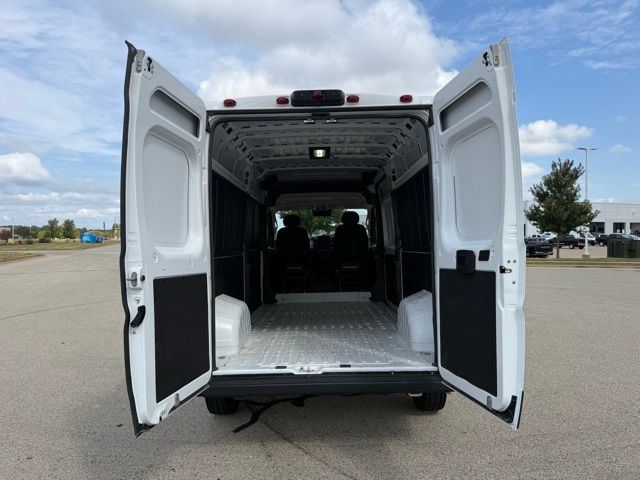 2024 Ram ProMaster 2500 photo 18