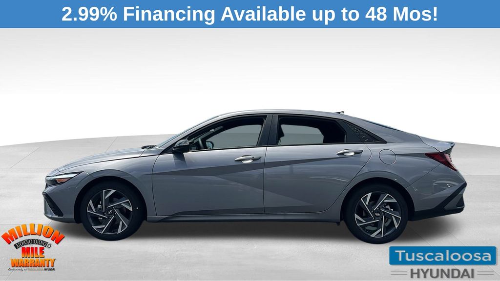 2025 Hyundai Elantra SEL Sport photo 4