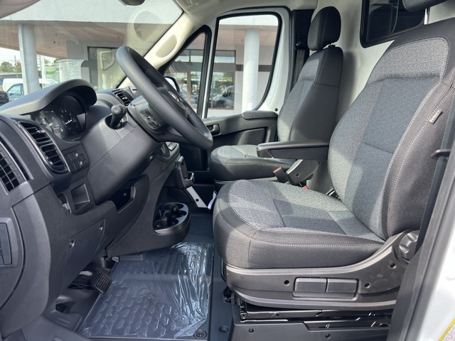 2026 Ram ProMaster 1500 photo 4